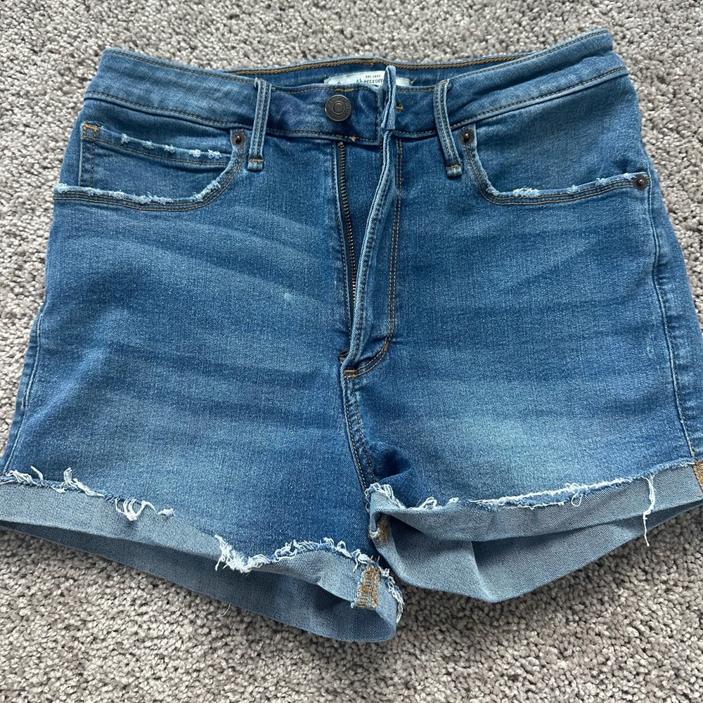 Abercrombie & Fitch Classic Blue Jeans